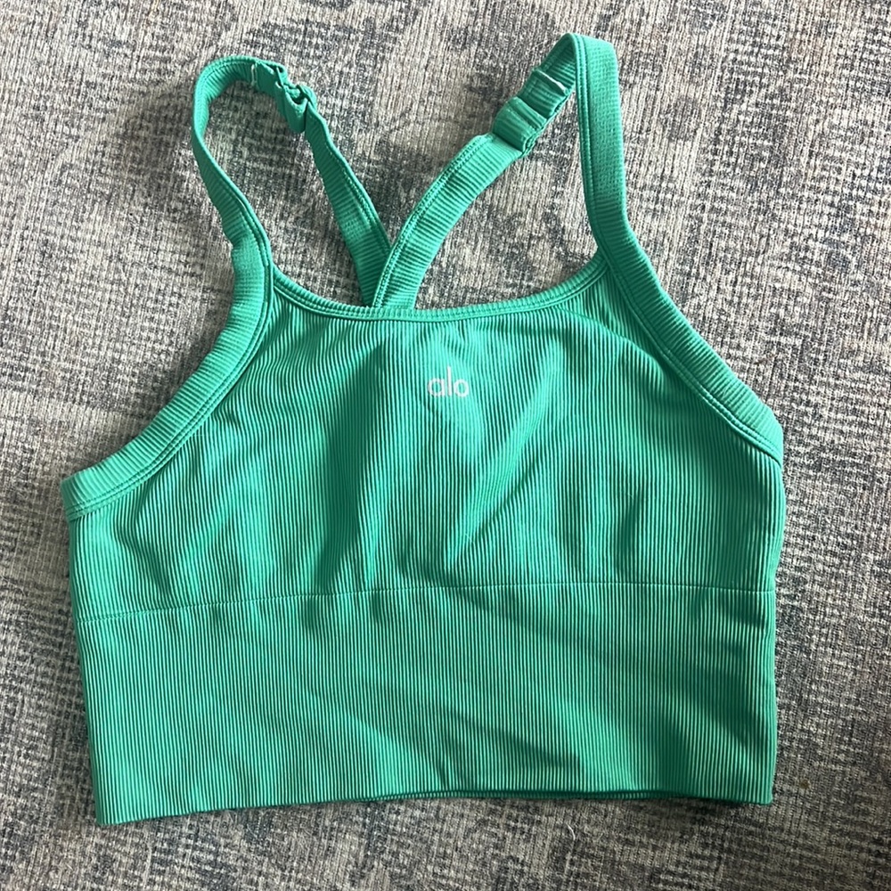 Alo Yoga Sports Bra / Top